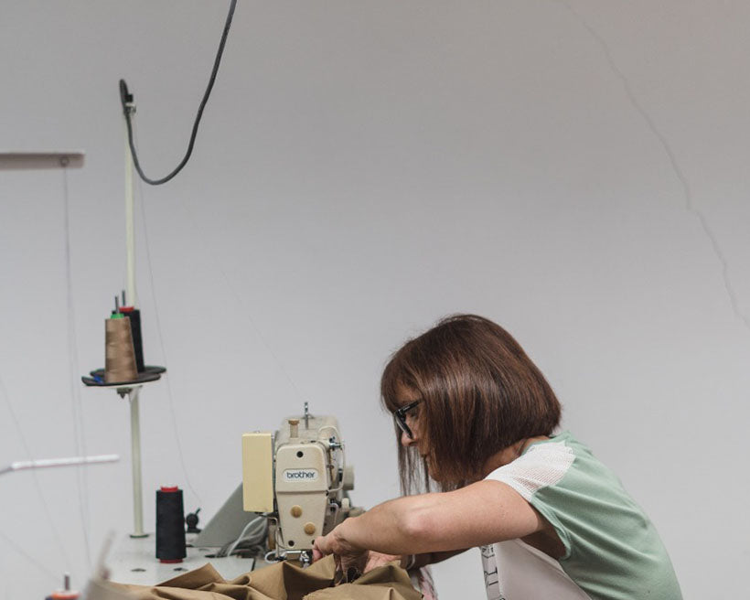 Naz Factories. MoodleDoodle is our woven garment partner. Based in Leiria, workforce is 100% composed by women.